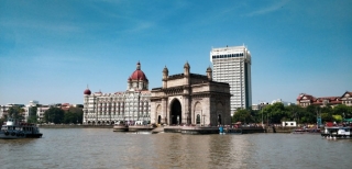 Top Places to Visit in Mumbai - The City of Dreams & Bollywood